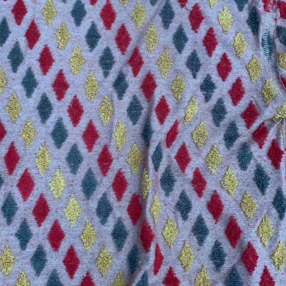 Cute cropped top - Picture 2 of 3